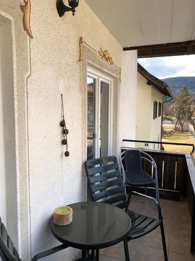 Appartement Kuhglocken Ferienhaus Fuenf Sinne Döbriach Exterior foto