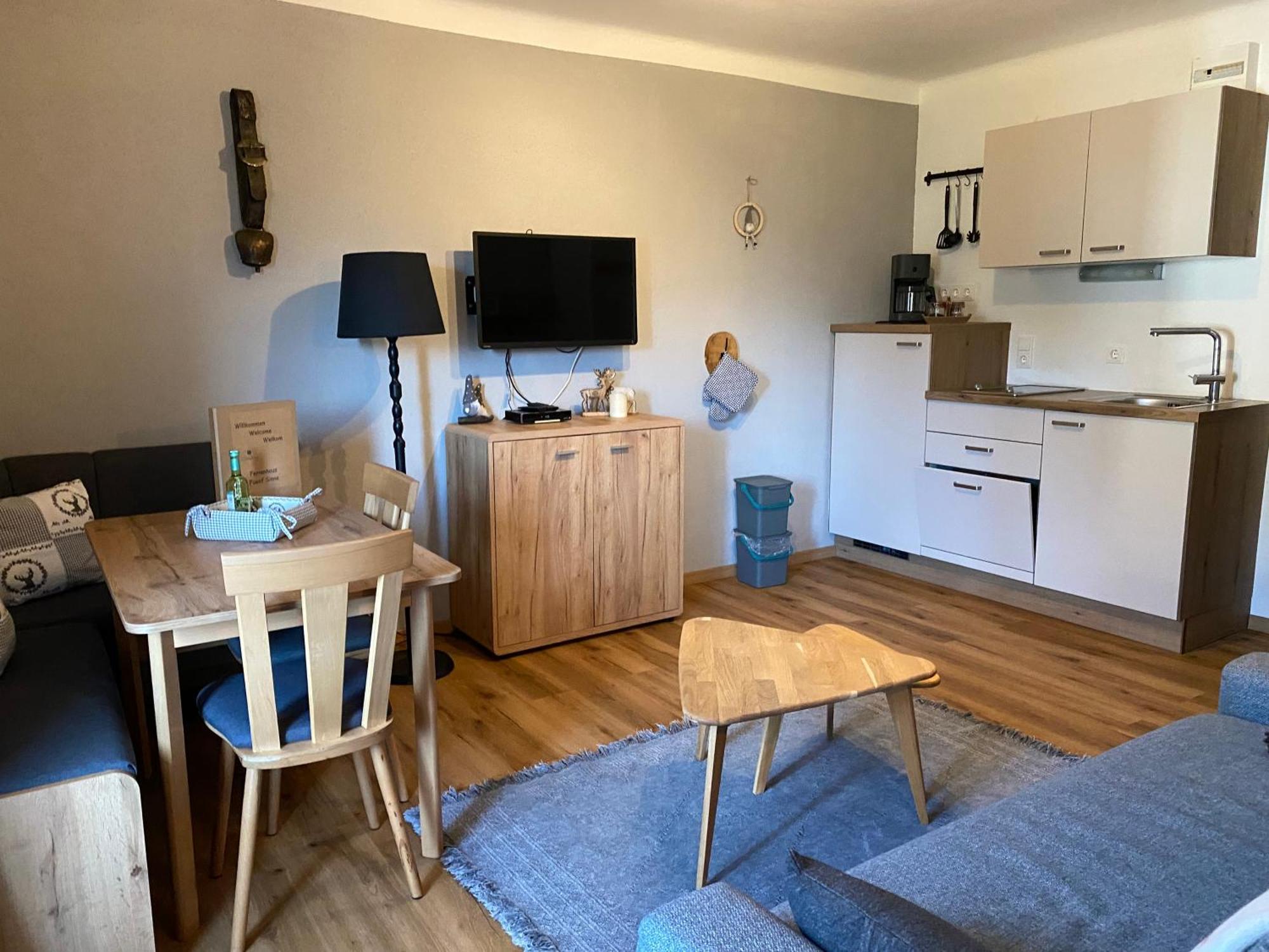 Appartement Kuhglocken Ferienhaus Fuenf Sinne Döbriach Exterior foto